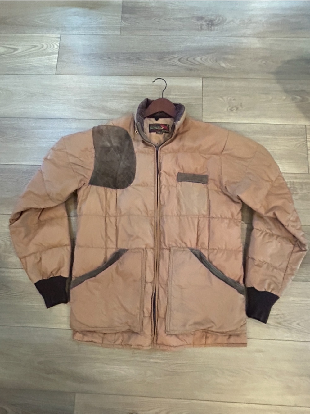 Vintage 1980s 10-X Goose Down Hunting Jacket Suede Patches Men’s M